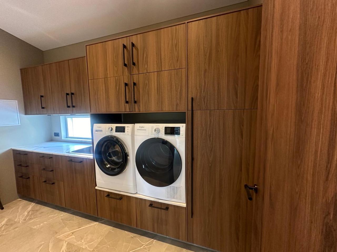 Bay View Apartments Gardur Extérieur photo