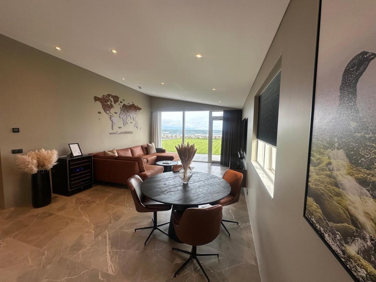 Bay View Apartments Gardur Extérieur photo