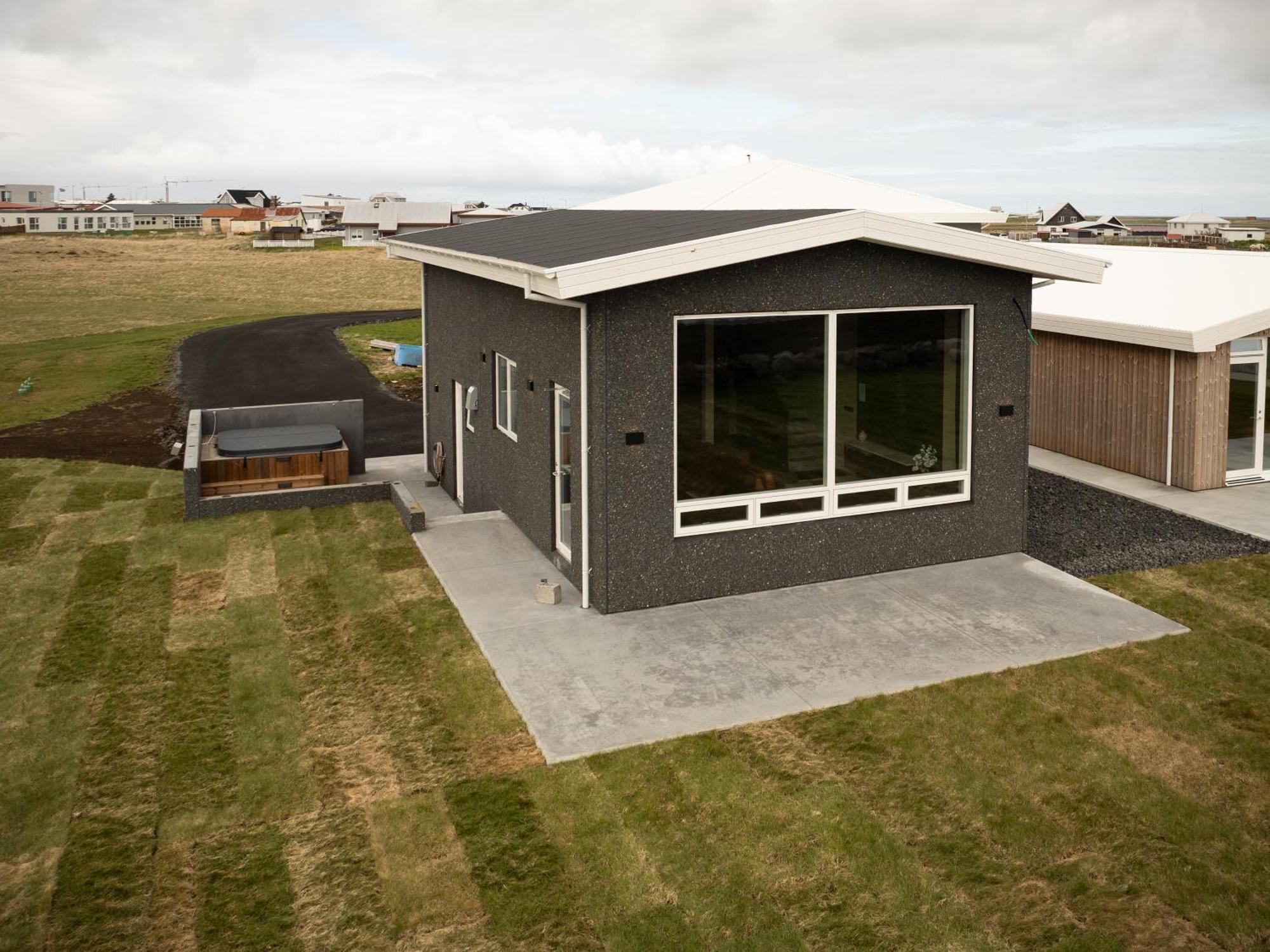 Bay View Apartments Gardur Extérieur photo